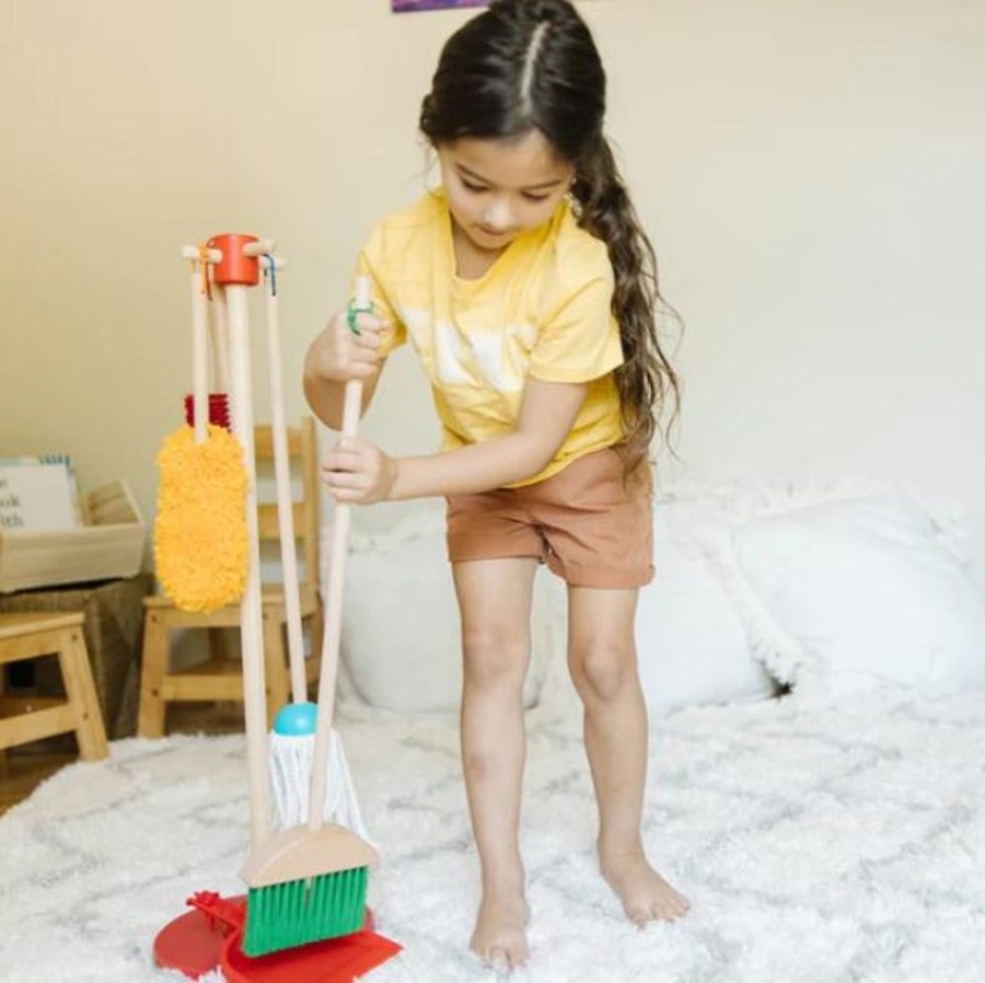 Pretend Play Melissa & Doug | Dust, Sweep, & Mop!