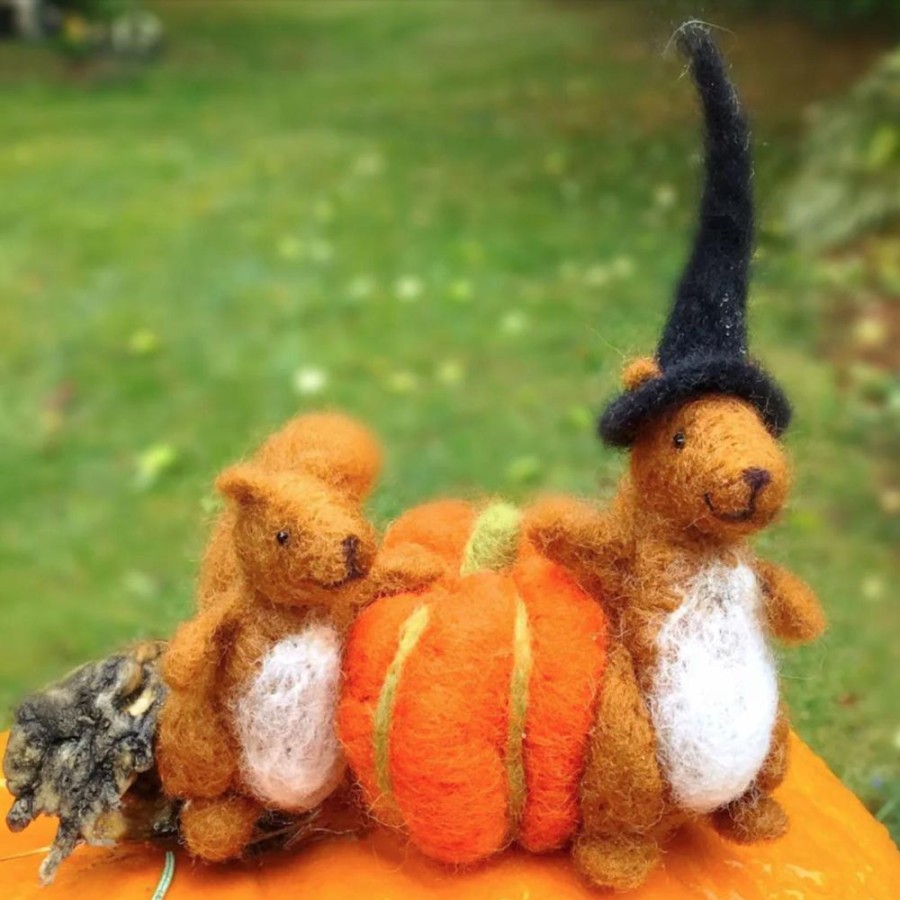 Arts & Crafts WoolPets | Squirrel Felting Kit - Easy Starter